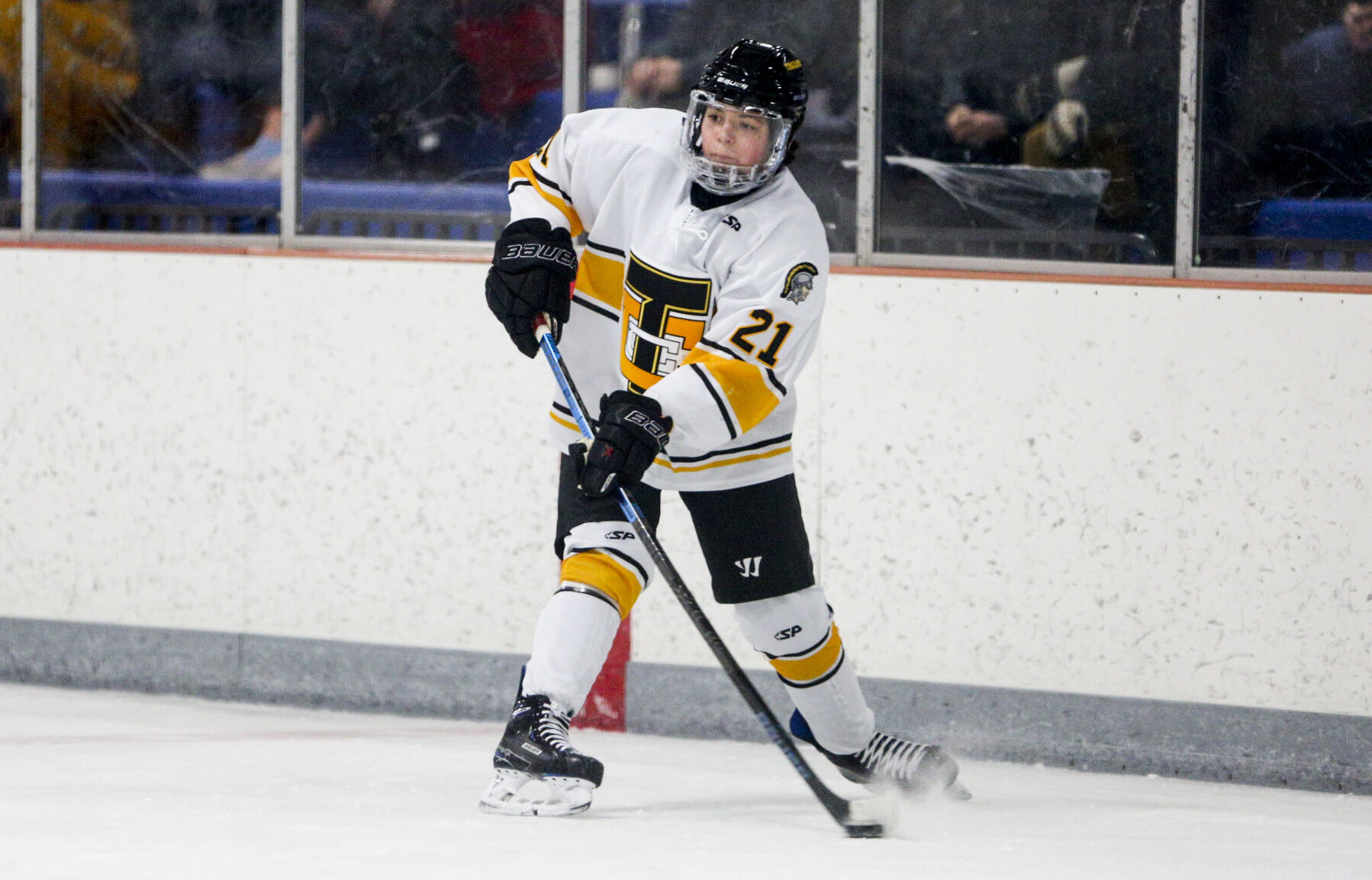 tcr-021421-tcc-hockey